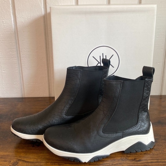 other Shoes - Chunky Sneaker Chelsea Pull -On Boot Faux Snake Leather Black & White